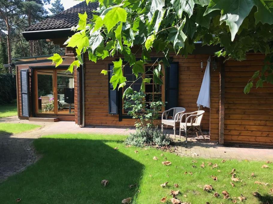 Houten Chalet/Bungalow In Het Bos, Sauna, Jacuzzi Meijel Екстериор снимка