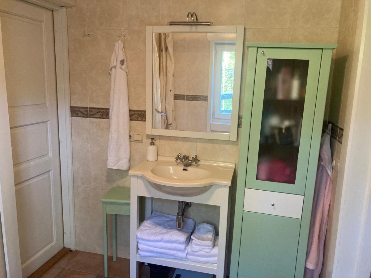 Houten Chalet/Bungalow In Het Bos, Sauna, Jacuzzi Meijel Екстериор снимка